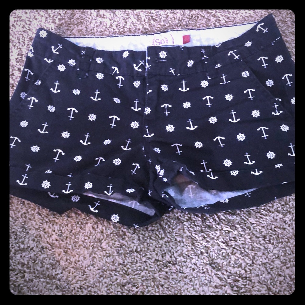 Anchor shorts
